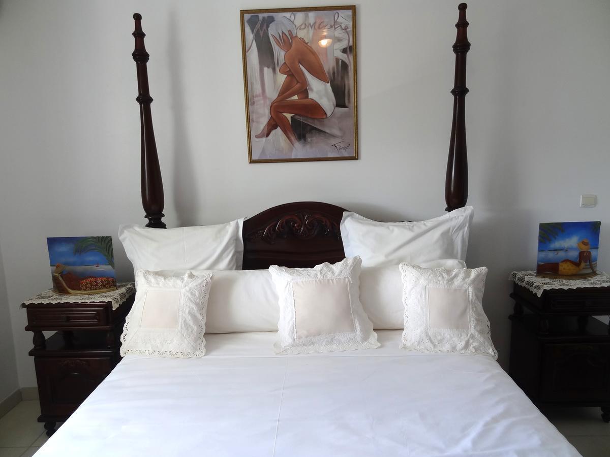 Bed & Breakfast - 6 Suites - Piscine Et Plage Pointe Faula Le Vauclin Exterior photo