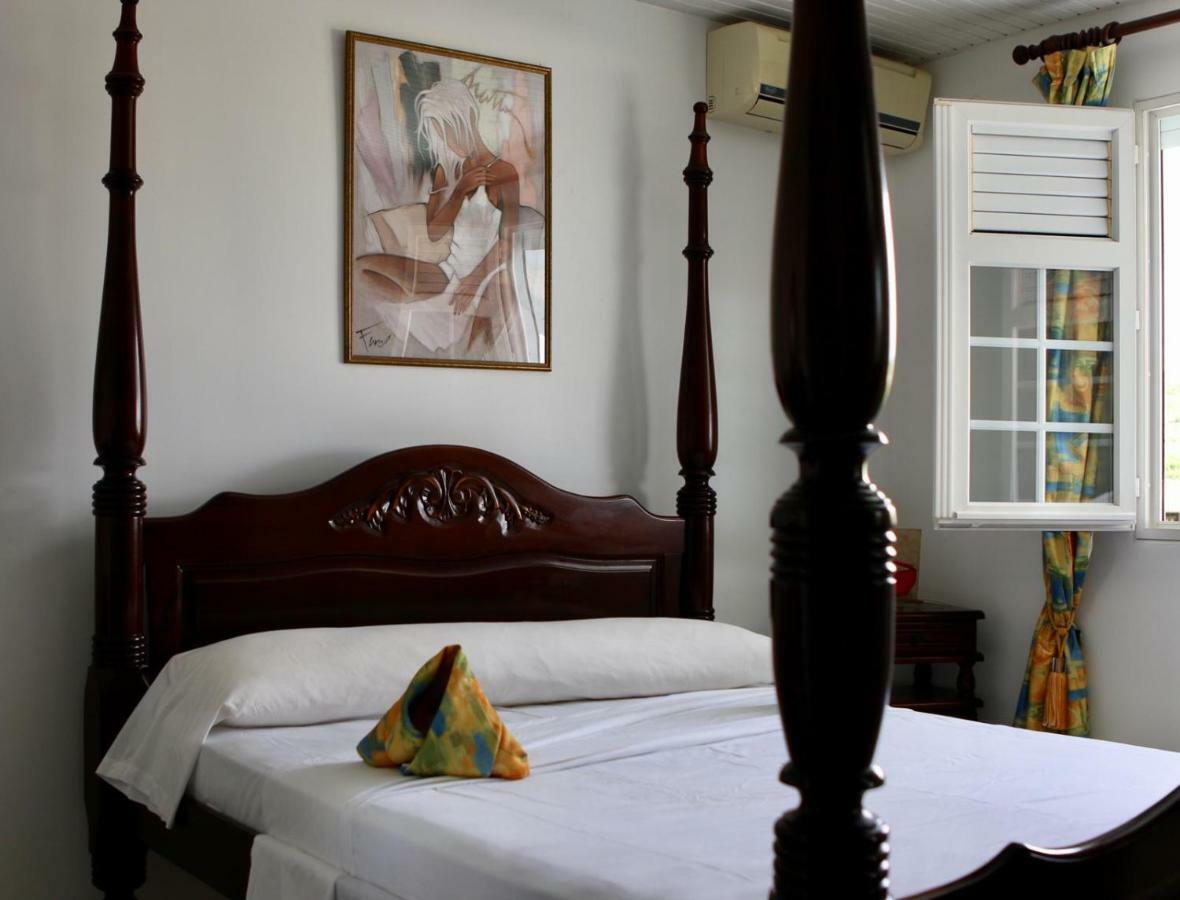 Bed & Breakfast - 6 Suites - Piscine Et Plage Pointe Faula Le Vauclin Exterior photo